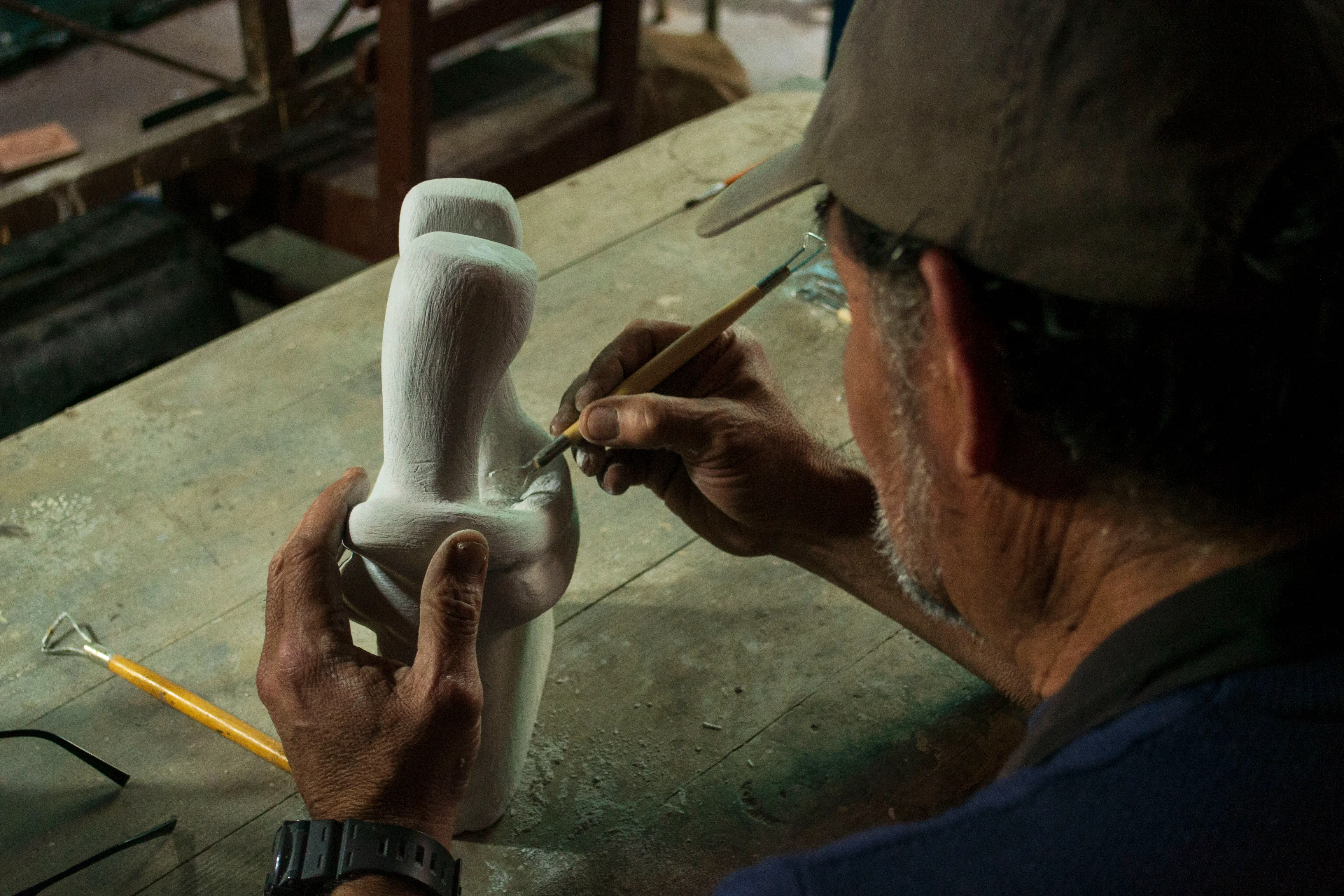 César de León - slide 5